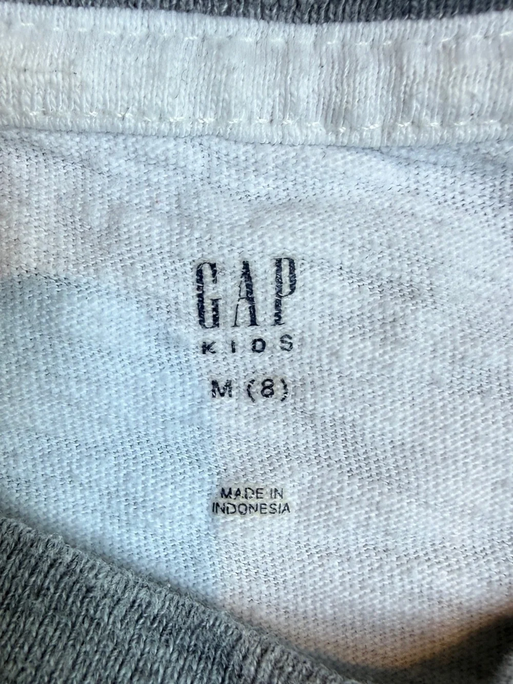 GAP Kids Boys Size Medium 8 Colorblock Camo Pocket Tee White Green